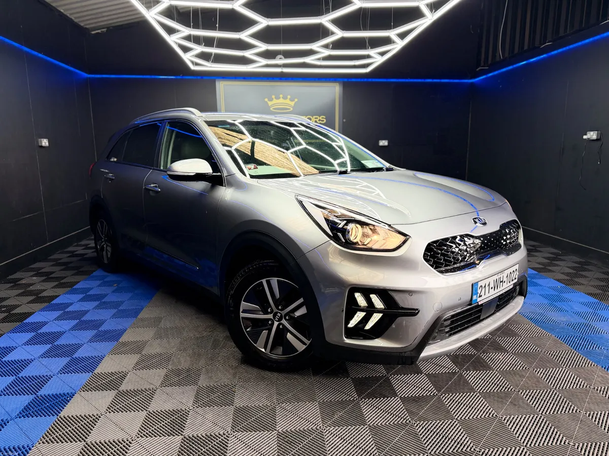 Kia Niro 1.6 petrol-hybrid,Automatic,STUNNING - Image 1