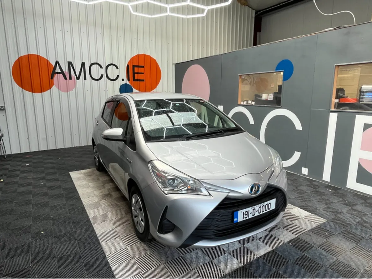 Toyota Vitz €9950 2019 TOYOTA VITZ HYBRID F 1.5 AU - Image 1