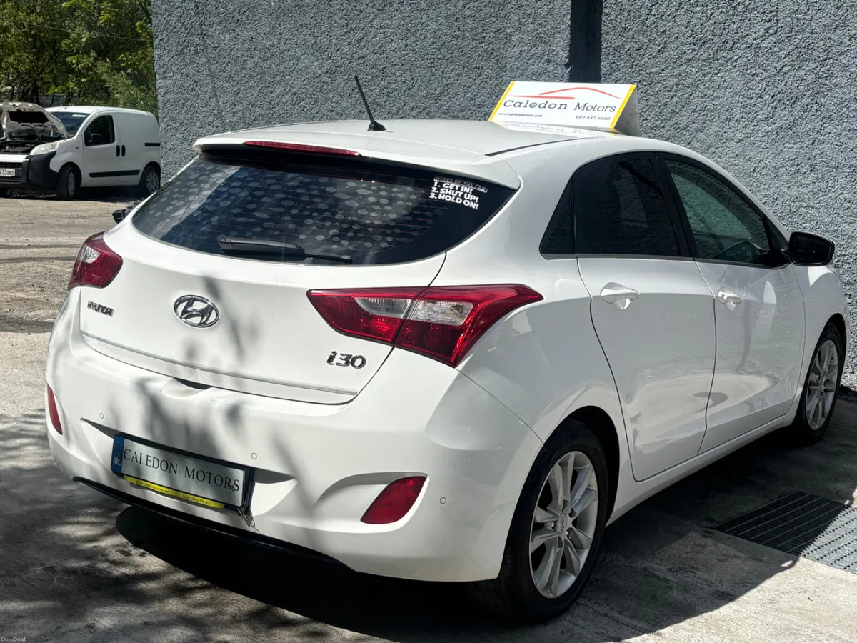 HYUNDAI i30- LOW KM-NEW NCT - Image 4