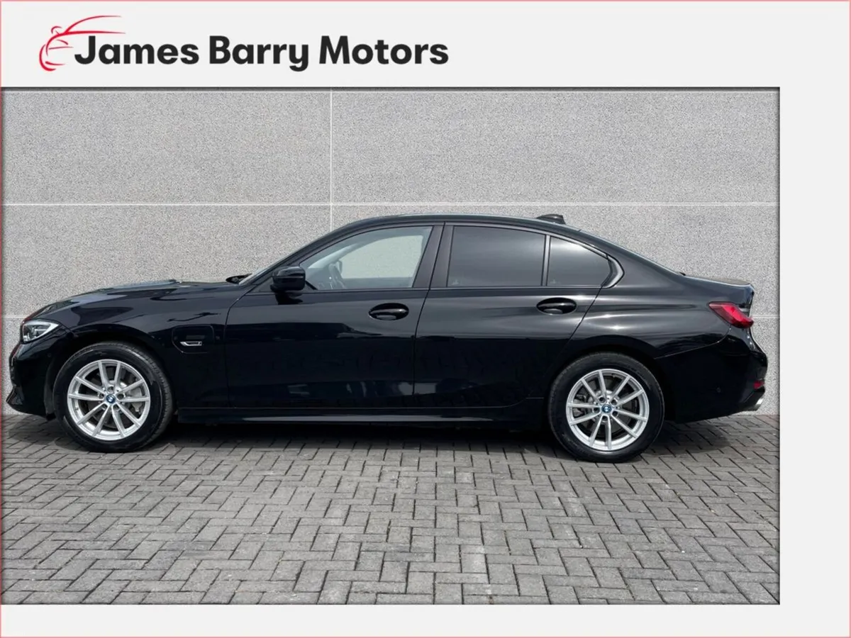 BMW 3-Series  ** ONLY 53K KLMS ** - Image 3