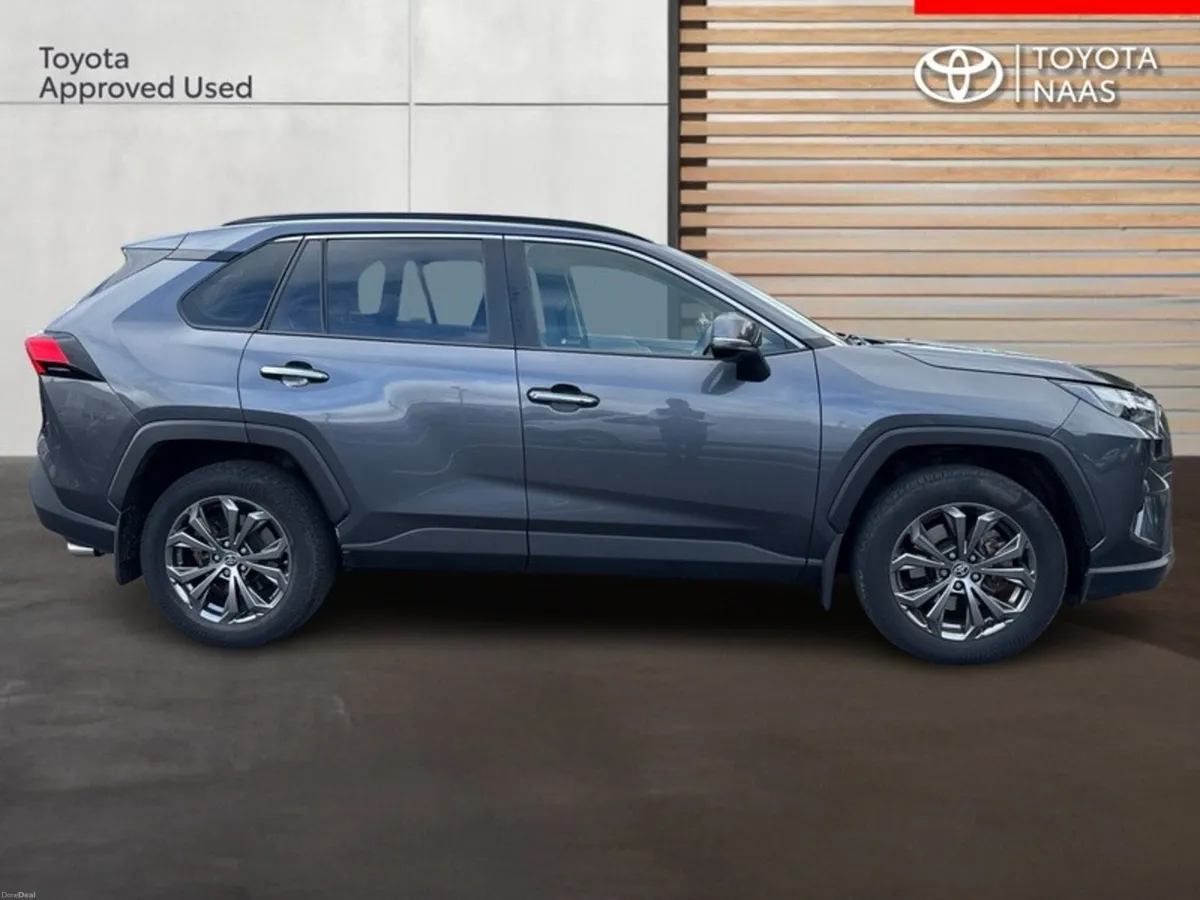 Toyota RAV4 RAV4 HYBRID PLATINUM FWD - Image 3