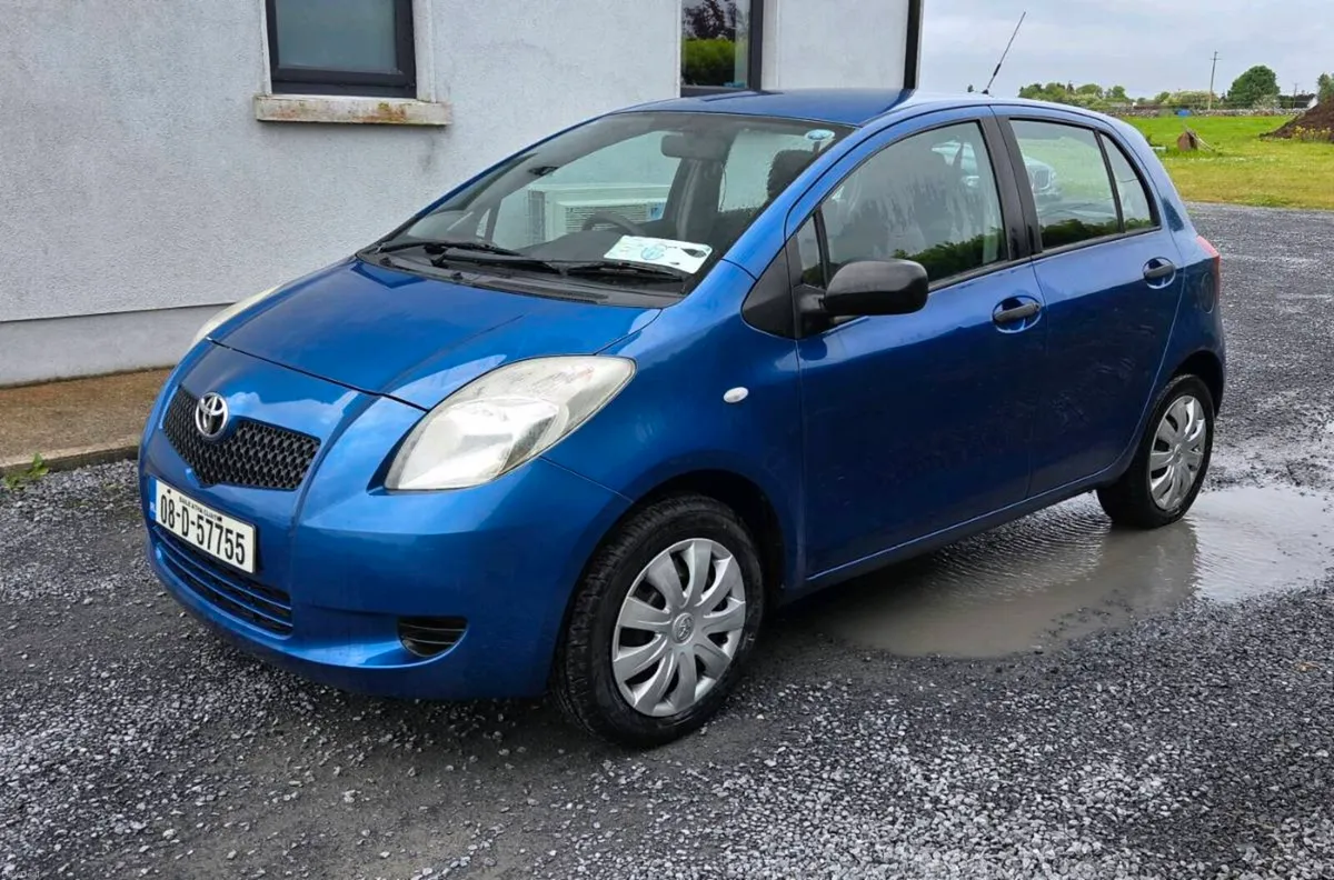 Toyota yaris - Image 4
