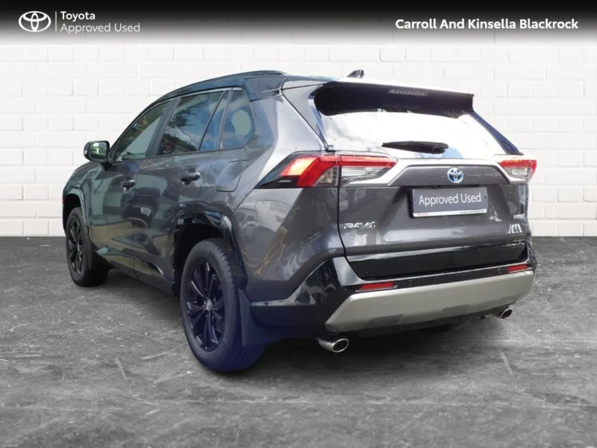 Toyota RAV4 Hybrid Sport - Image 2