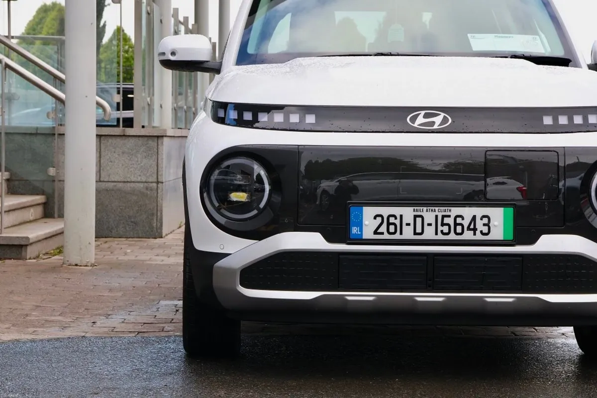 Hyundai INSTER Inster Elegance 49 kW - Image 4