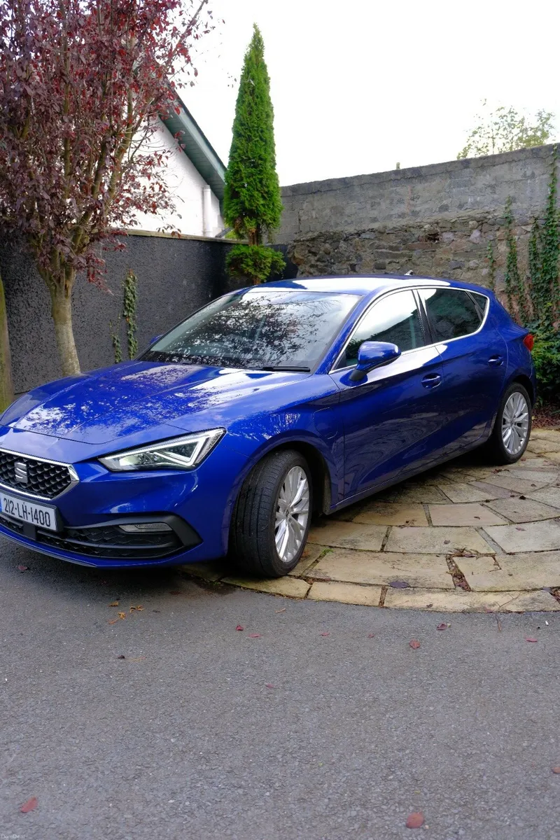 212 Seat Leon 1.4 eHybrid Xcellence Automatic - Image 2