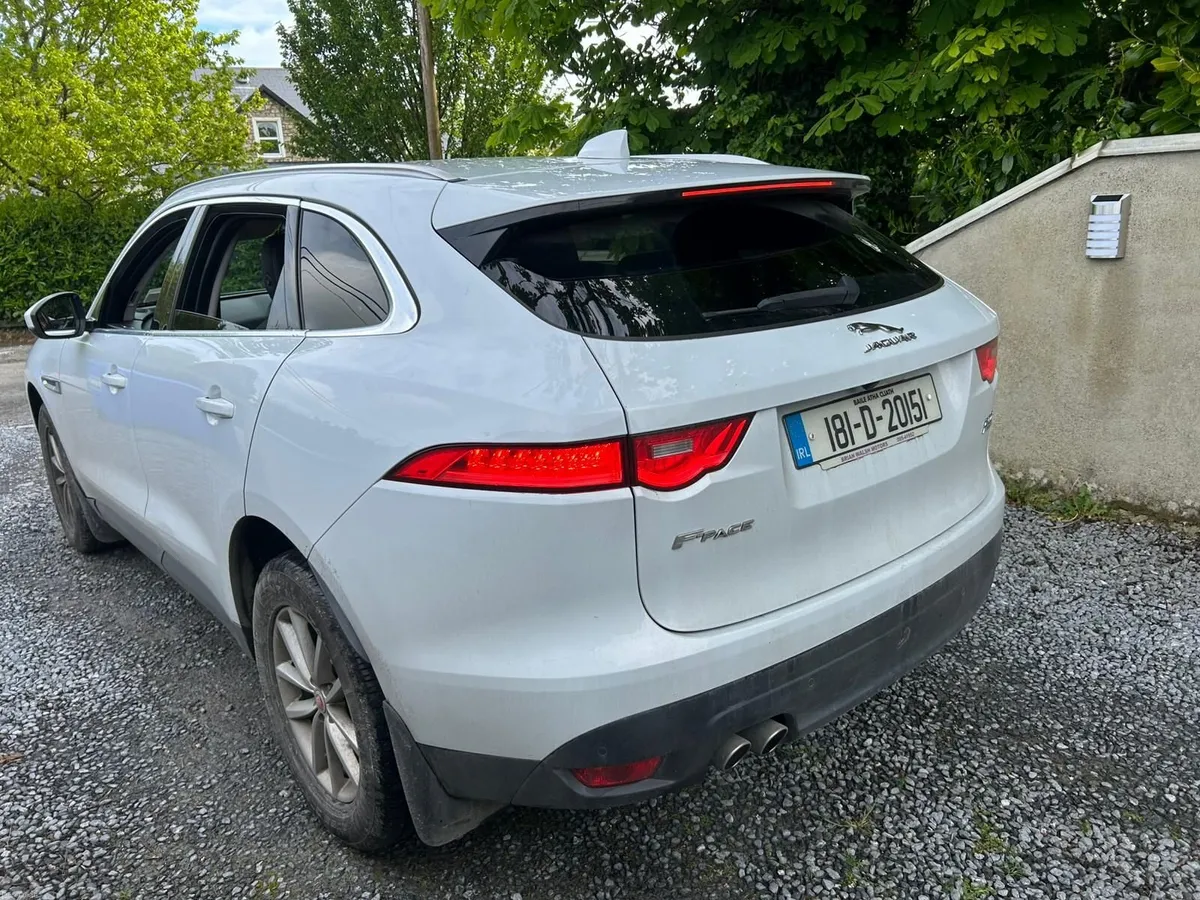 Jaguar F-Pace 2018 - Image 4