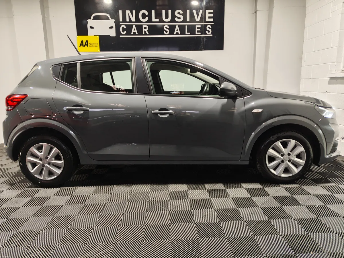 Dacia Sandero 2023 1.0 EXPRESSION URANO GREY NEW - Image 4