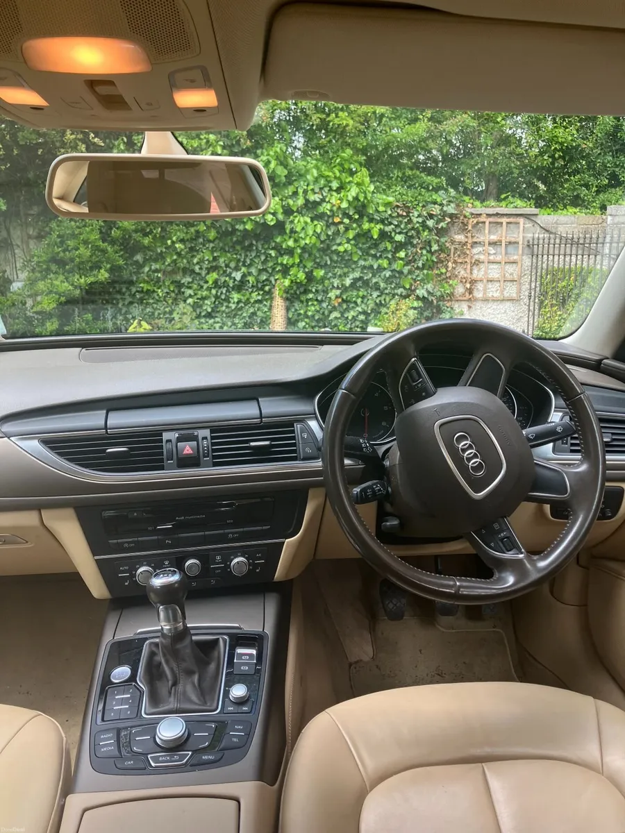 Audi A6 2014 - Image 2