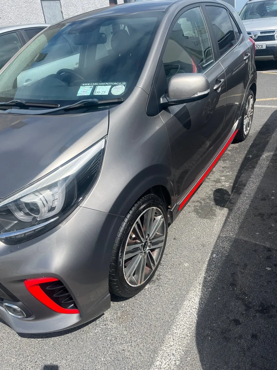 2017 Kia picanto GT - Image 2