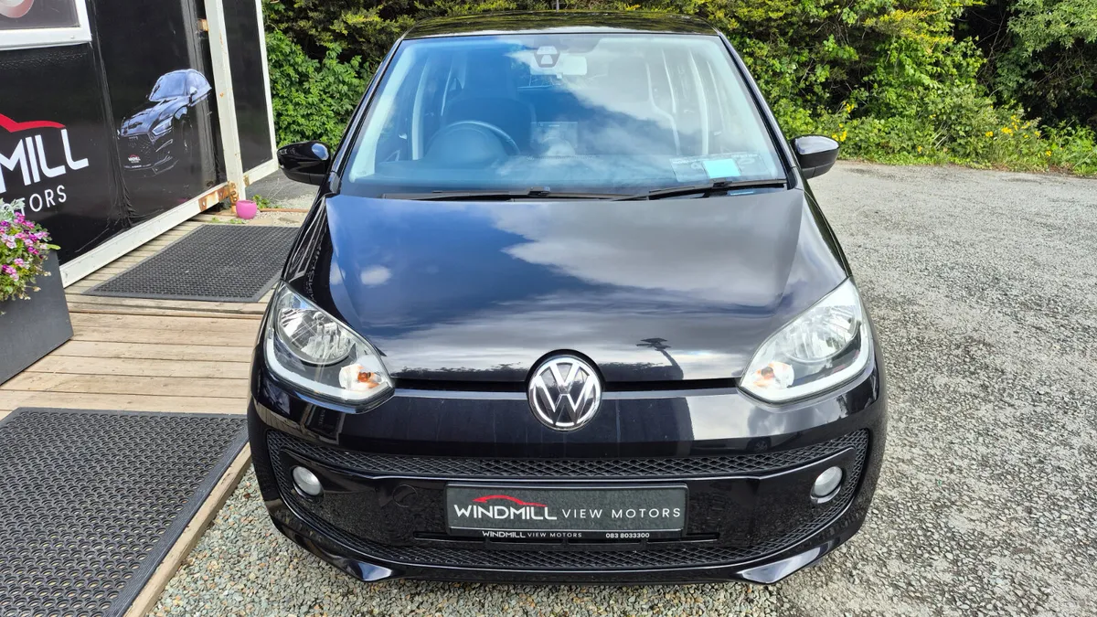 Volkswagen Up 1.0 Automatic 2016 - Image 2