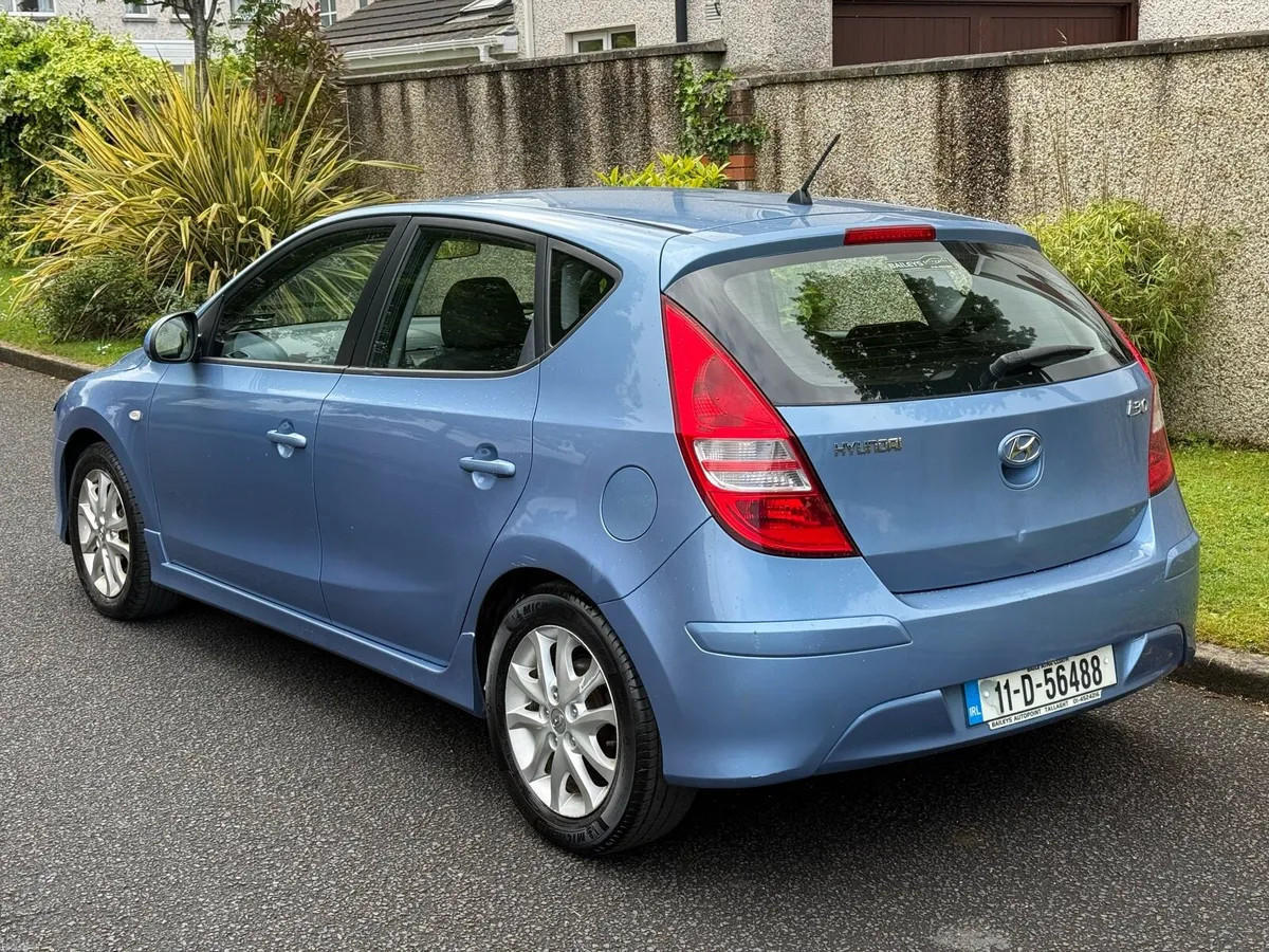11 Hyundai i30 94k miles NCT 01/27 - Image 3