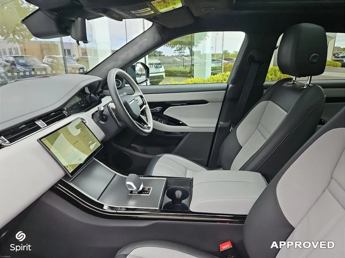 Land Rover Range Rover Evoque 1.5 I3 PHEV 269 PS A - Image 4