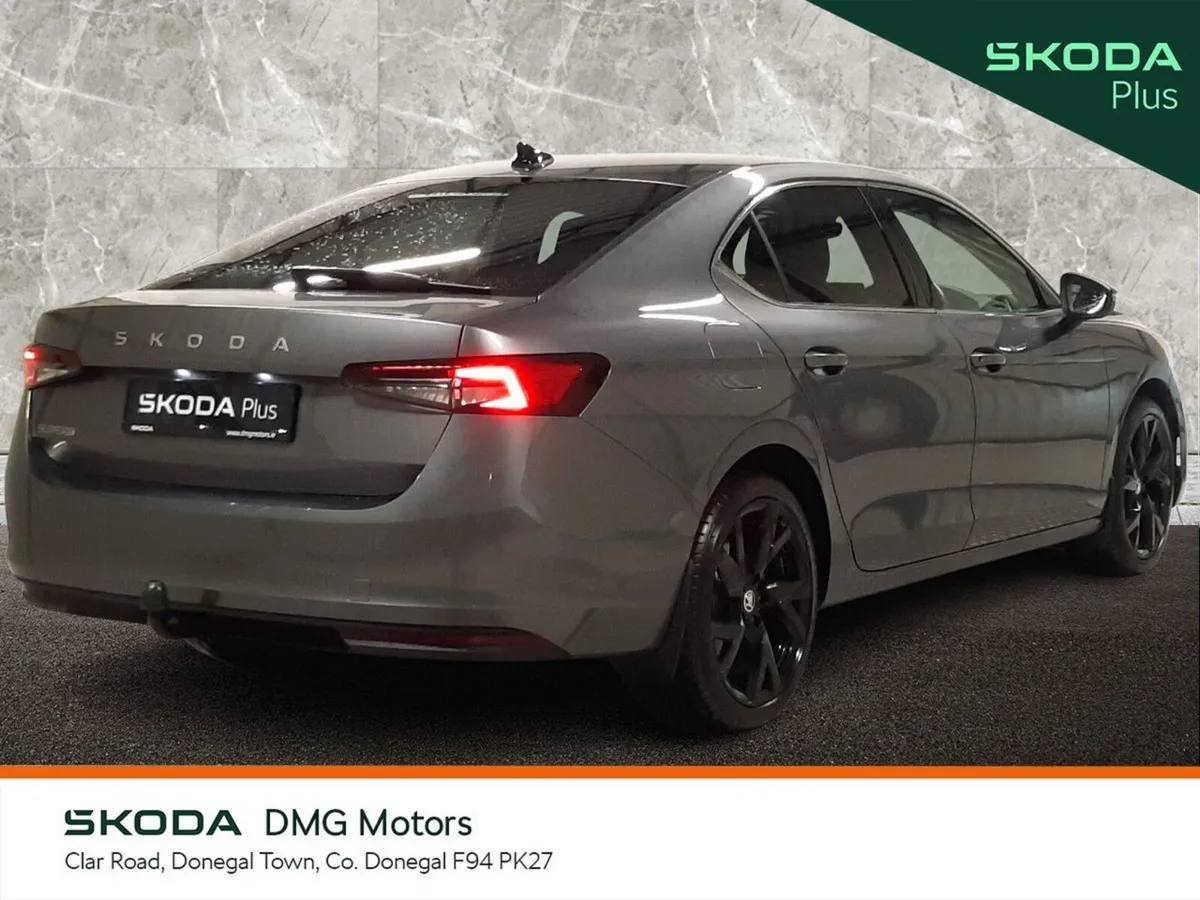Skoda Superb 2.0 TDI 150BHP DSG SEL+ - Image 3