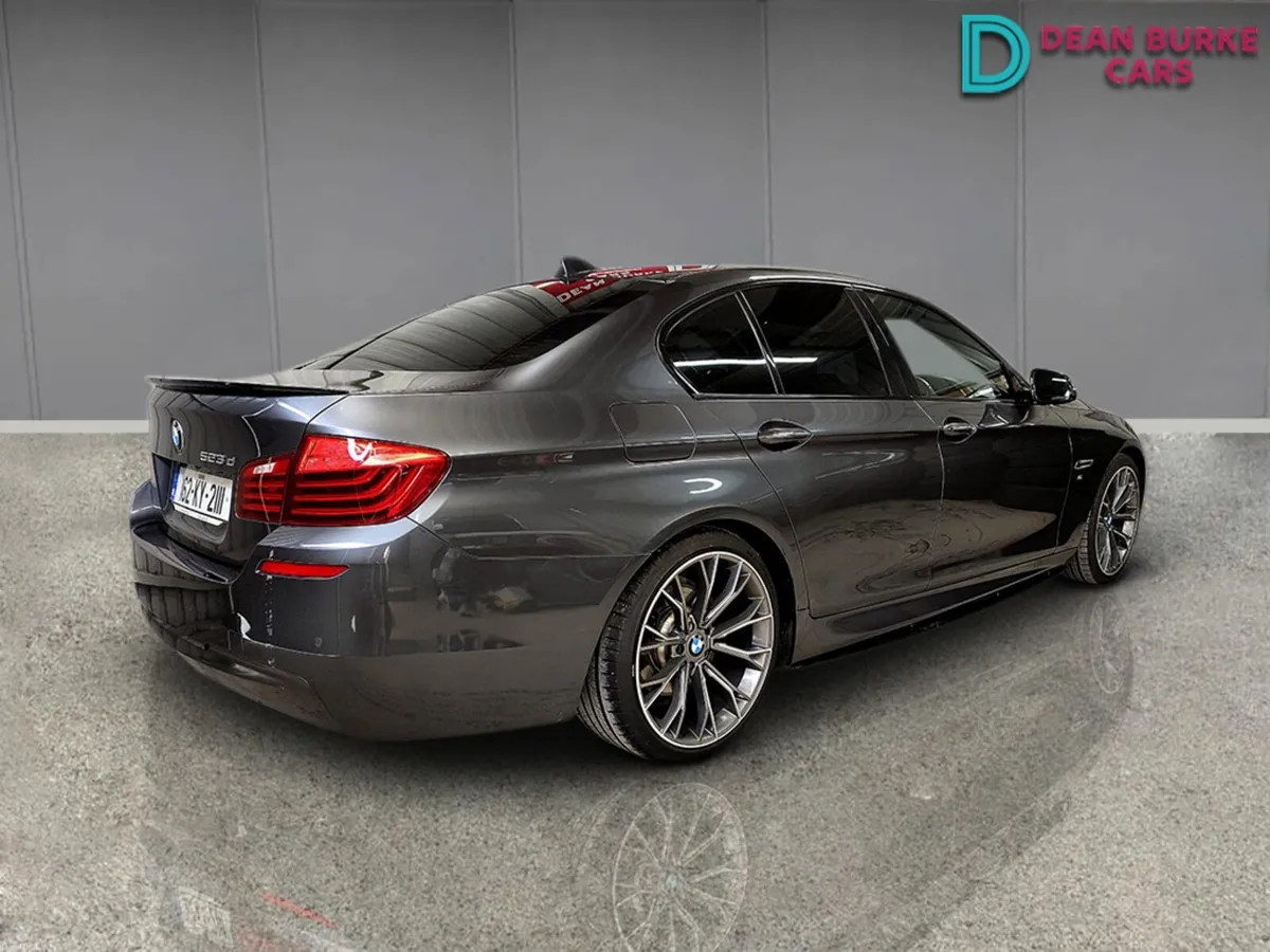 BMW 5-Series 2016 - Image 3