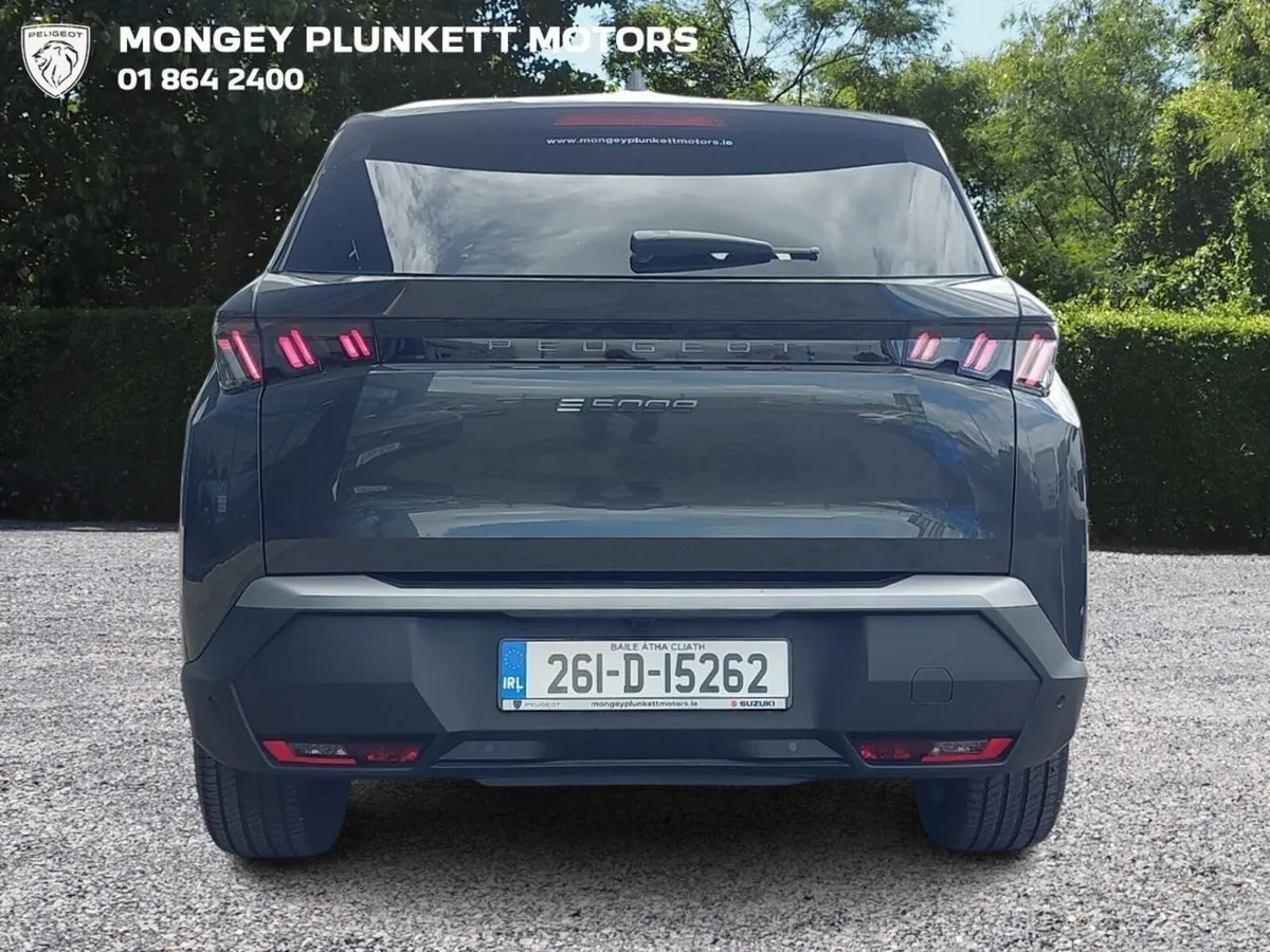 Peugeot 5008 BEV 73kwh 210hp Allure - Image 6