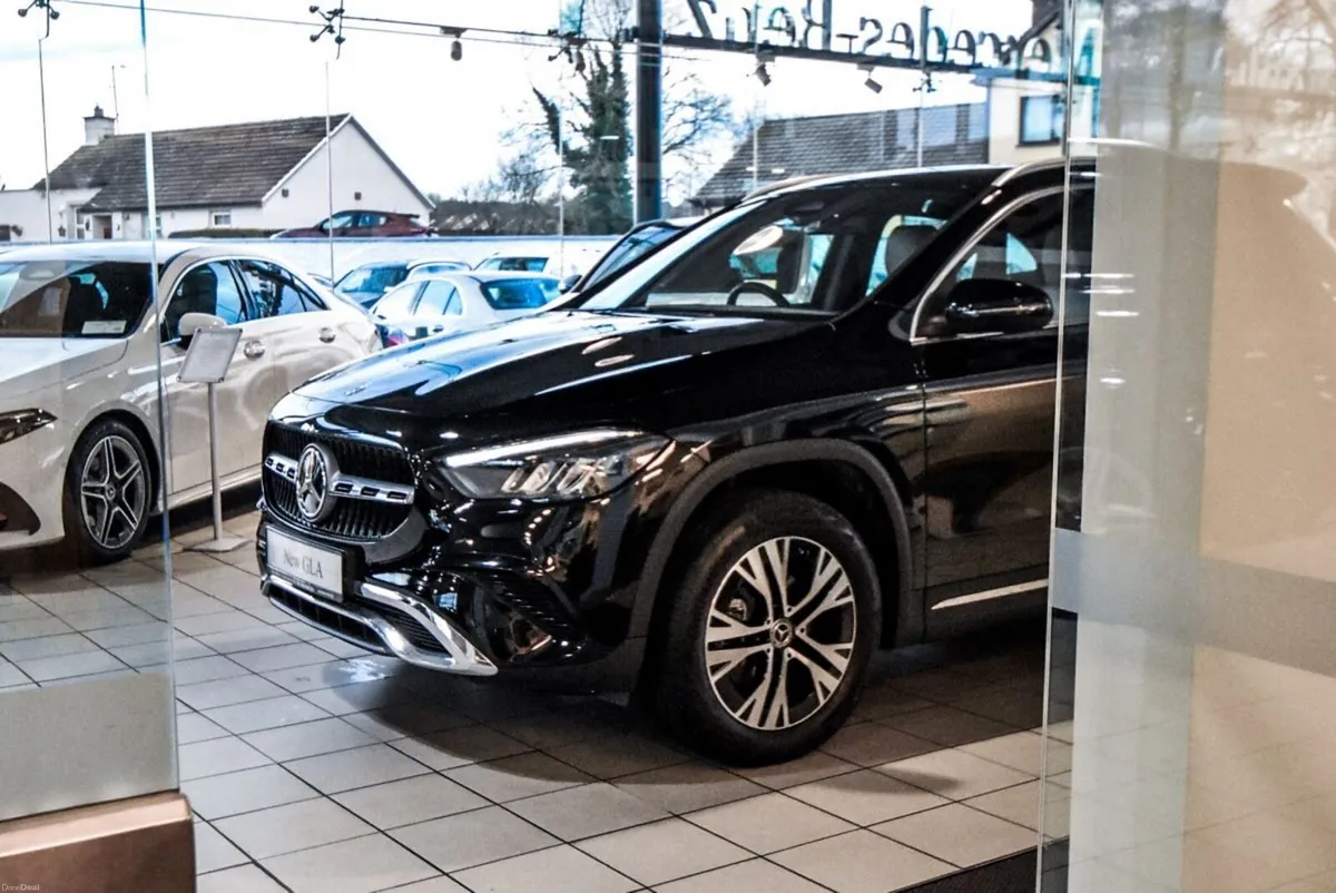 Mercedes-Benz GLA 180d Progressive Auto NEW 261 - Image 6