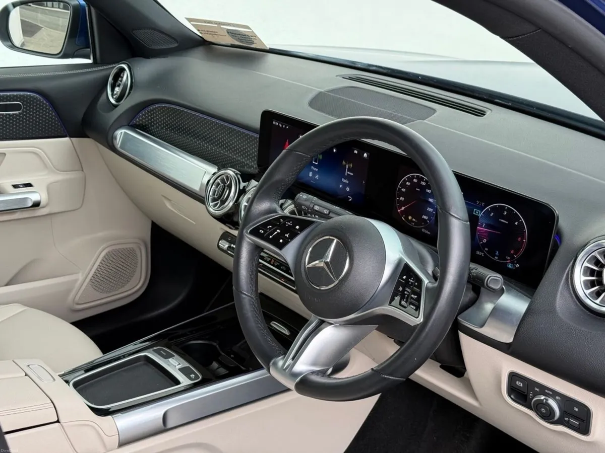 Mercedes-Benz GLB 200d Progressive 7 Seater Auto - Image 4
