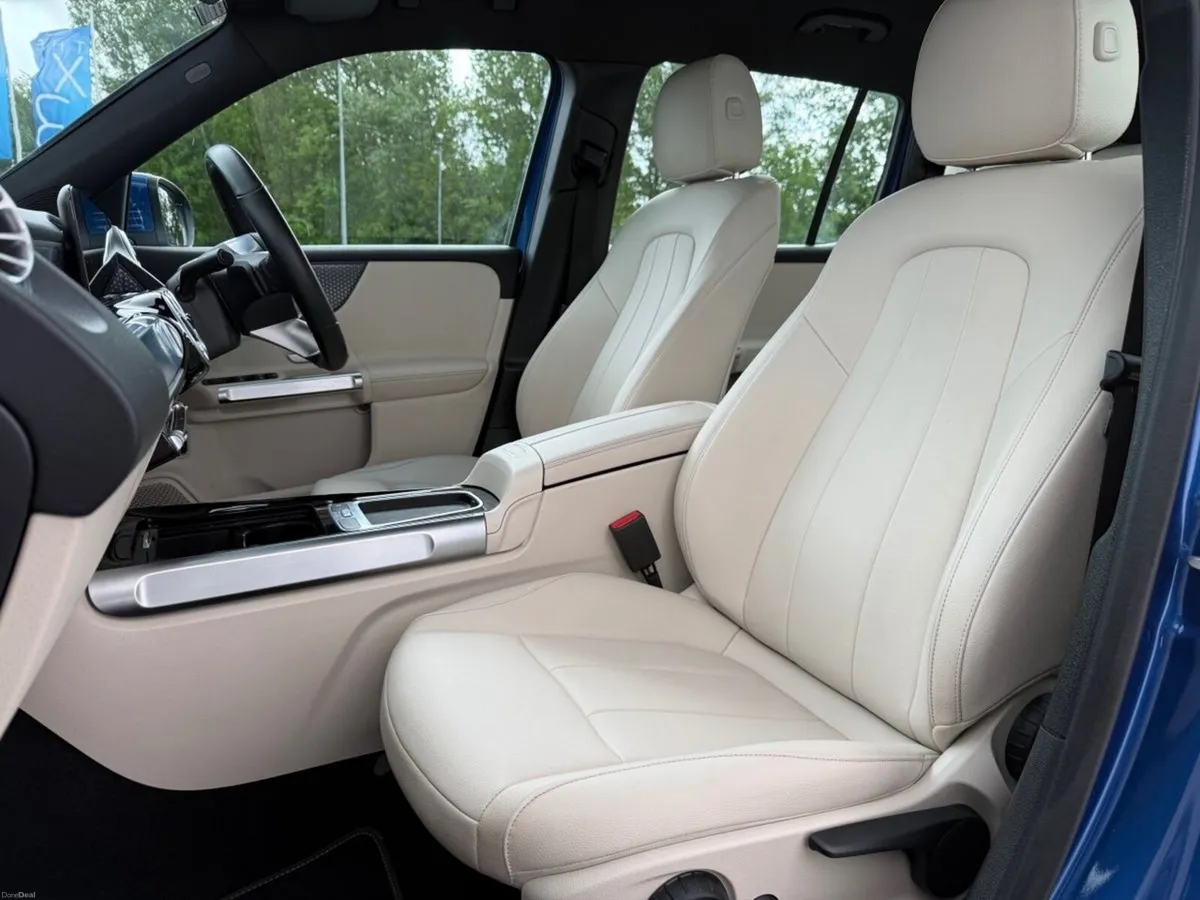 Mercedes-Benz GLB 200d Progressive 7 Seater Auto - Image 6