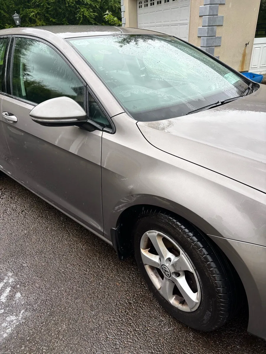 Volkswagen Golf - Image 2