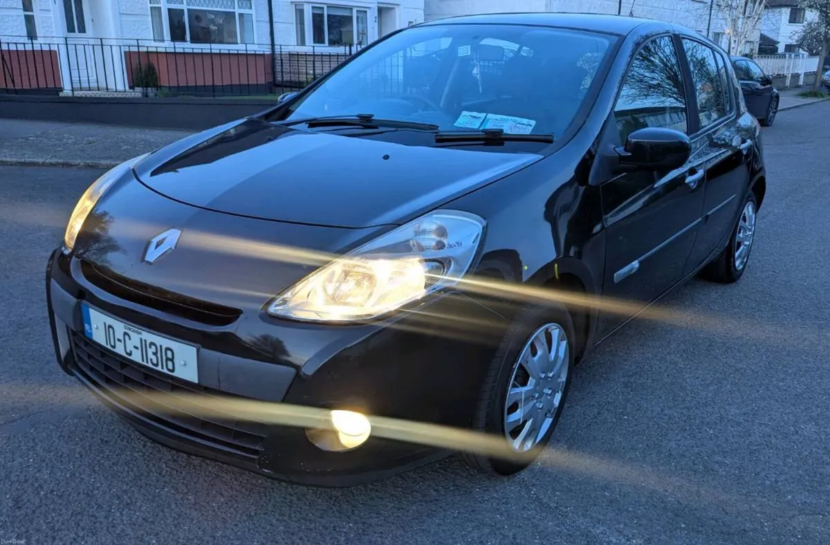 Renault Clio - Image 2