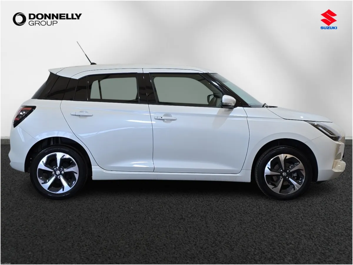 Suzuki Swift Hatchback Ultra ALLGRIP - Image 3
