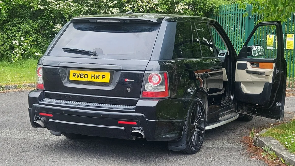 Range rover sport - Image 1