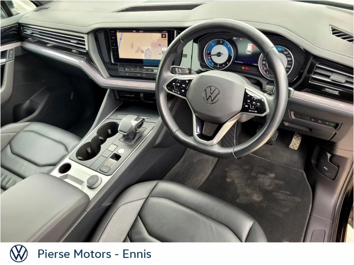 Volkswagen Touareg TOUAREG COMM 3.0 TDI 4M 231BHP - Image 2