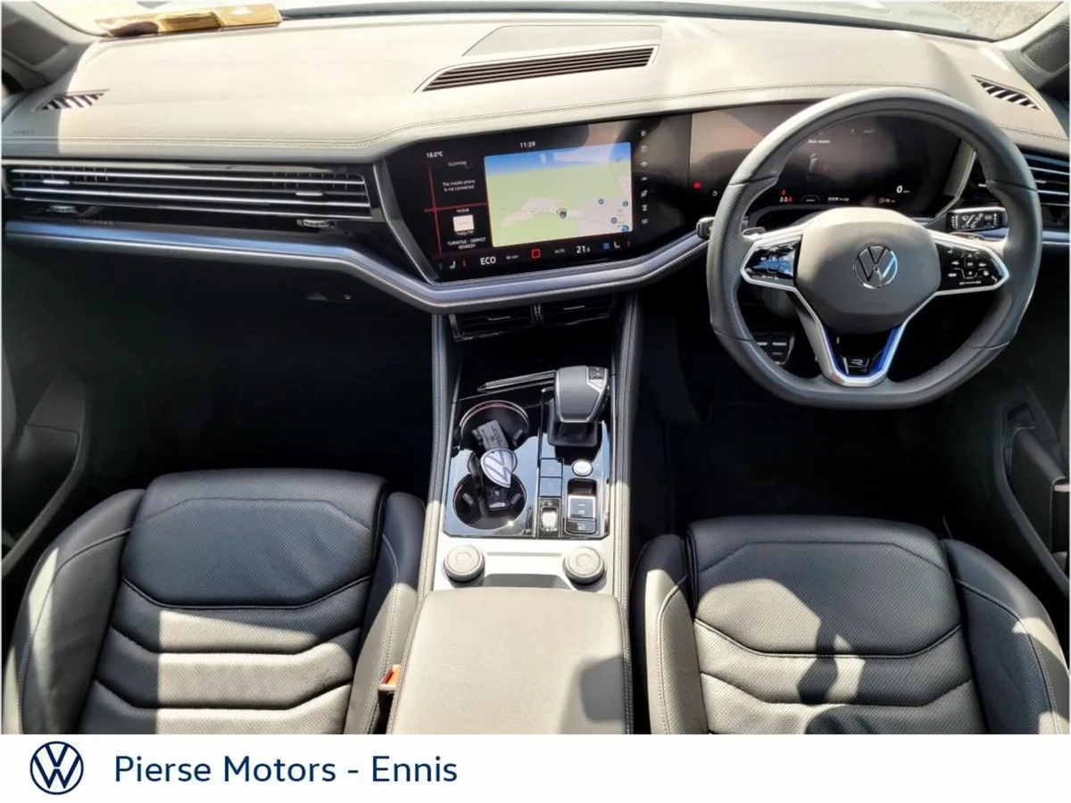 Volkswagen Touareg 3.0 TSI PHEV 462HP R - Memory S - Image 4