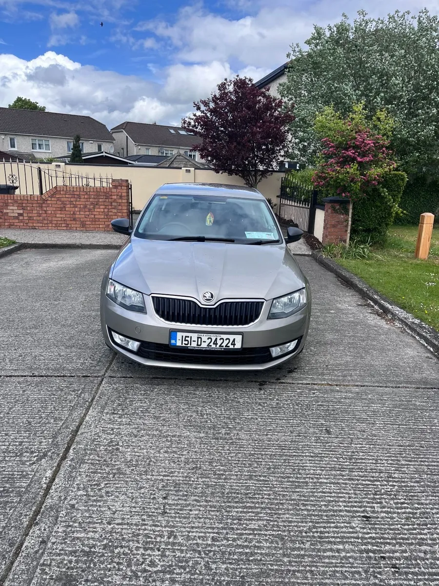 Skoda Octavia 2015 - Image 2