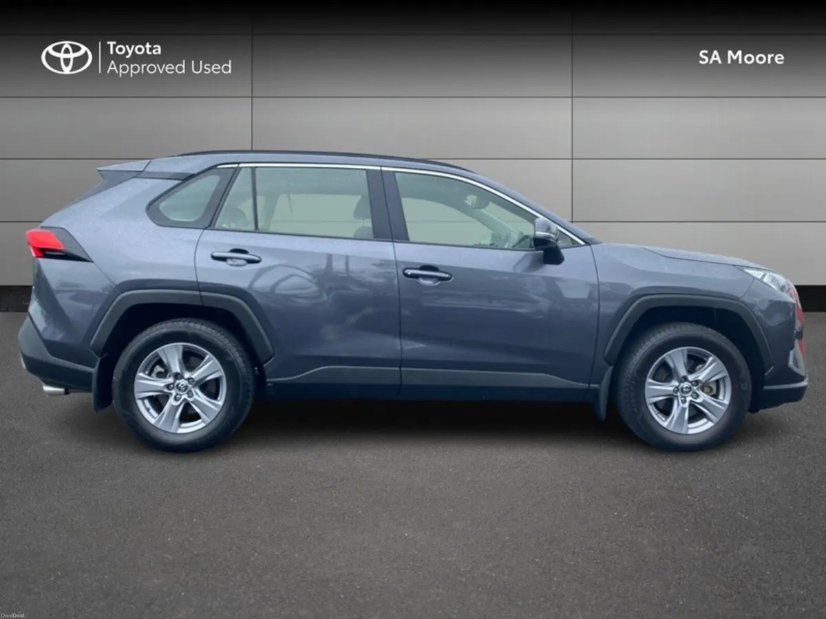 Toyota RAV4 HYBRID LUNA - Image 3