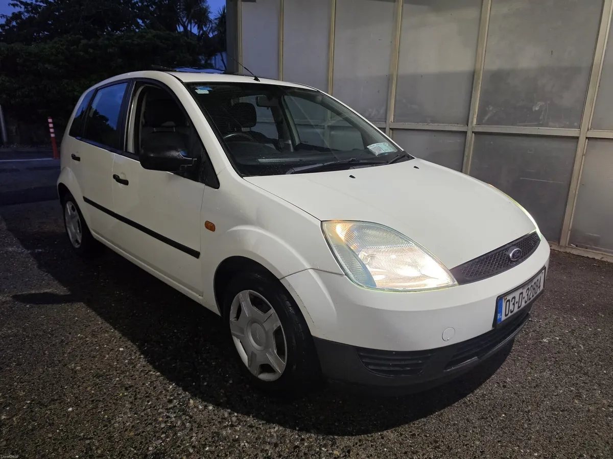 2003 Fiesta - Image 1