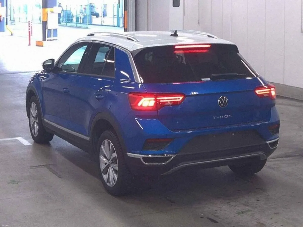 Volkswagen T-Roc 2.0 TDI STYLE DESIGN PACKAGE - BL - Image 2