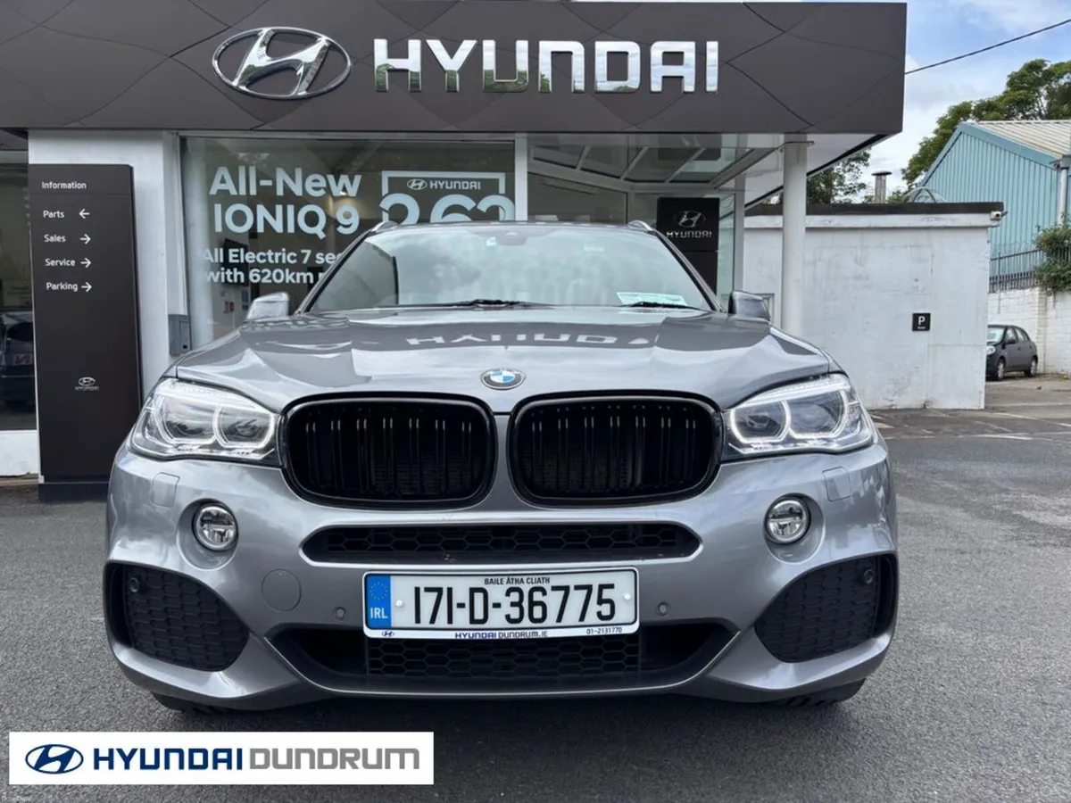 BMW X5 Xdrive 30d 7 Seater - Image 2