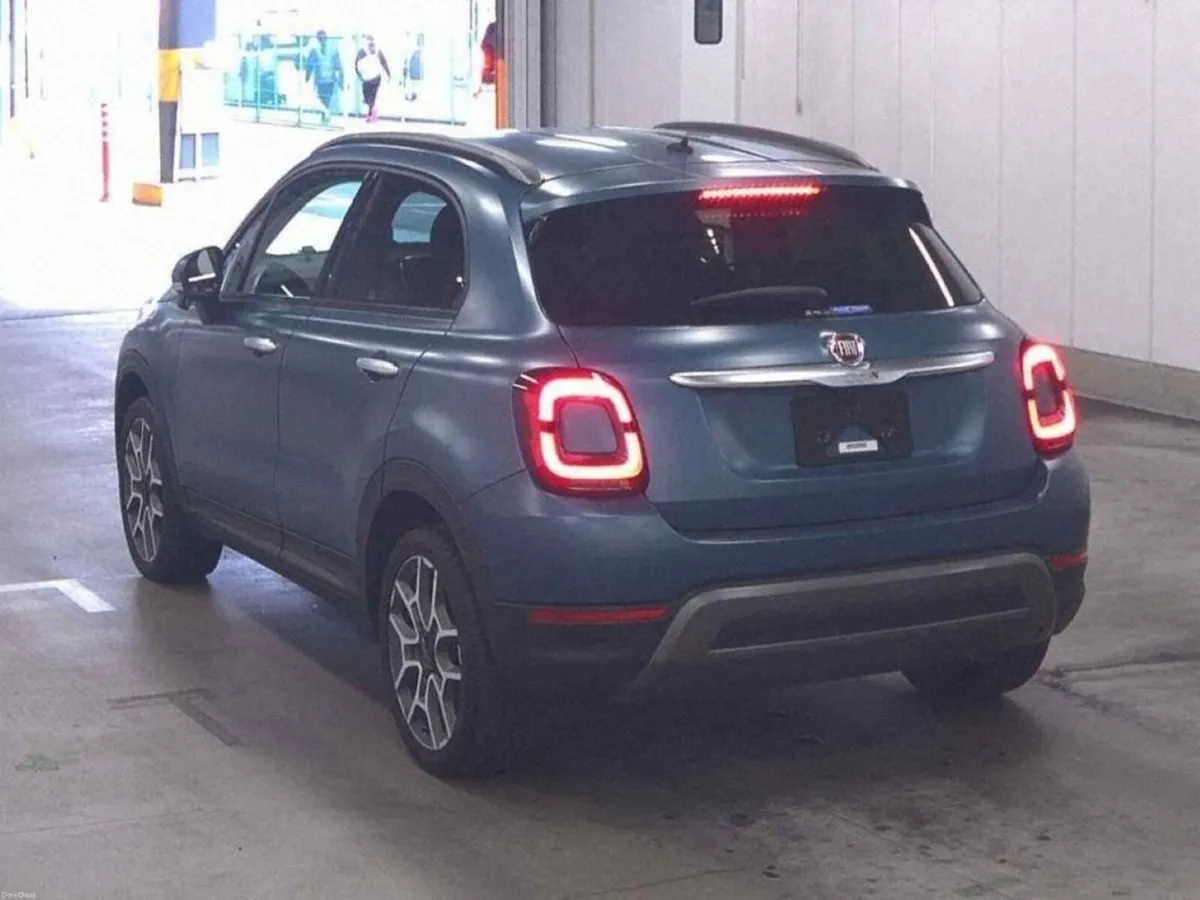 Fiat 500X 1.3 AUTOMATIC - FACTORY ALLOYS - BLACK L - Image 2