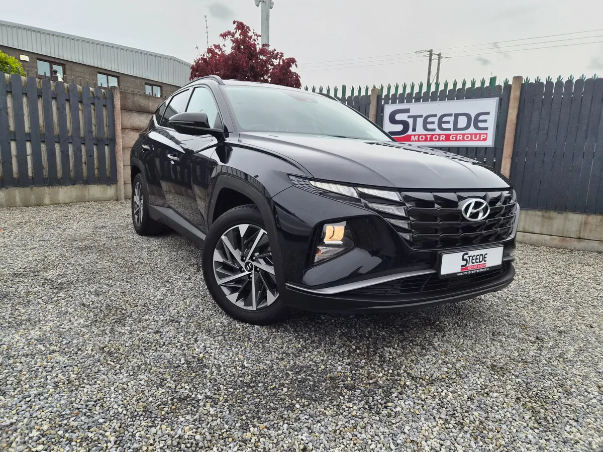 2021 (212) Hyundai Tucson Executive 5dr SUV - Image 1
