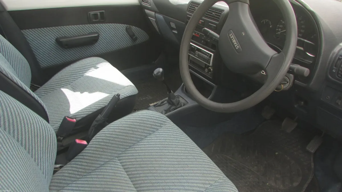 Toyota Starlet 1990 - Image 6