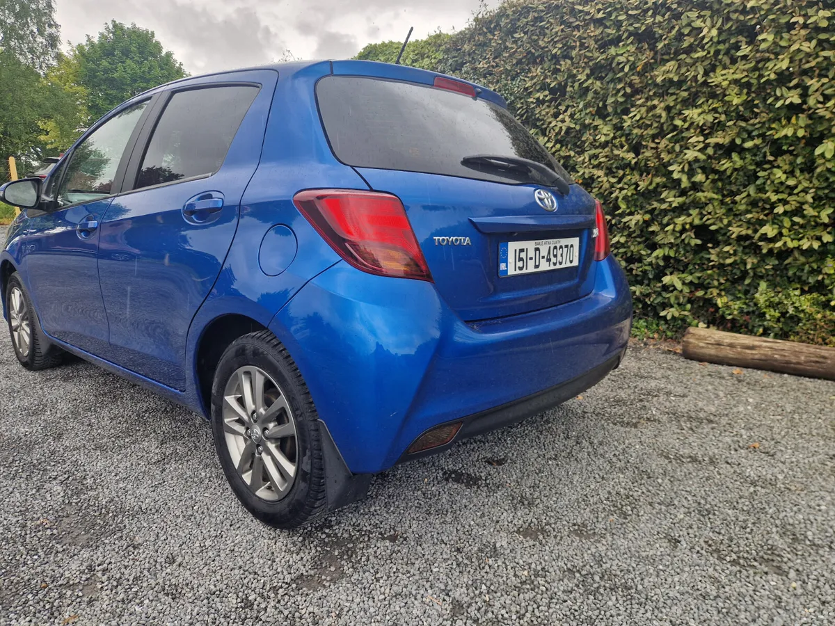 Toyota Yaris 1.3 ICON 2015 - Image 3