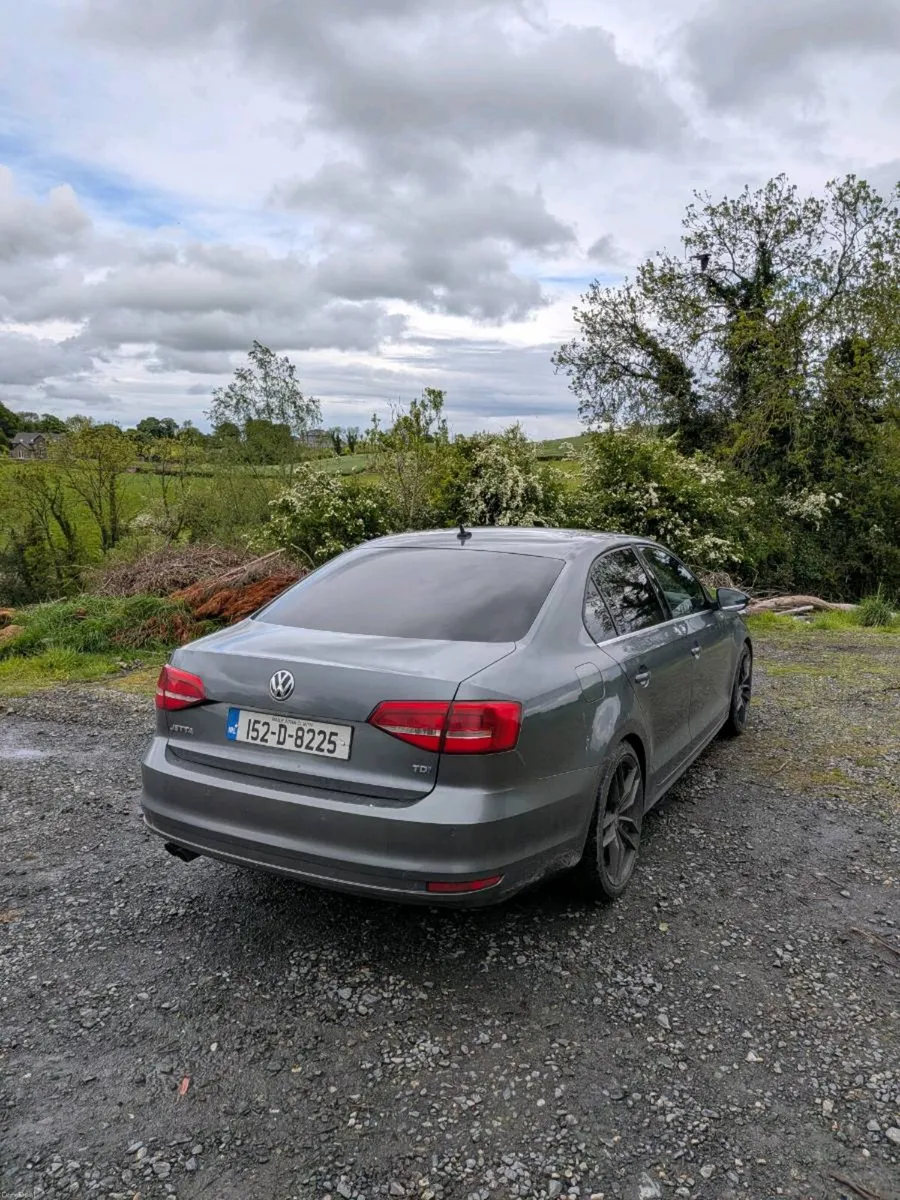 2015 VW Jetta 2.0 TDI - 150BHP - DSG Auto - Image 4