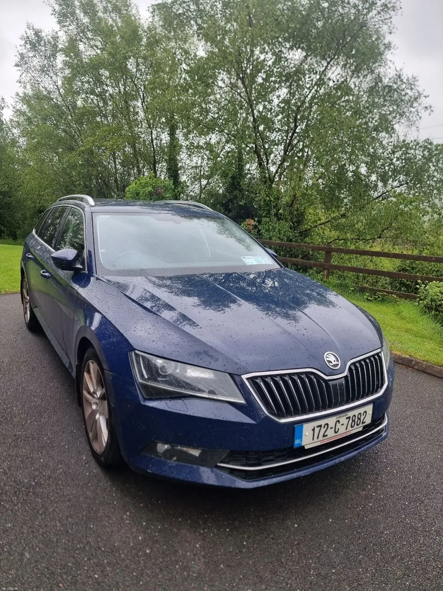 Skoda Superb 2017 - Image 1