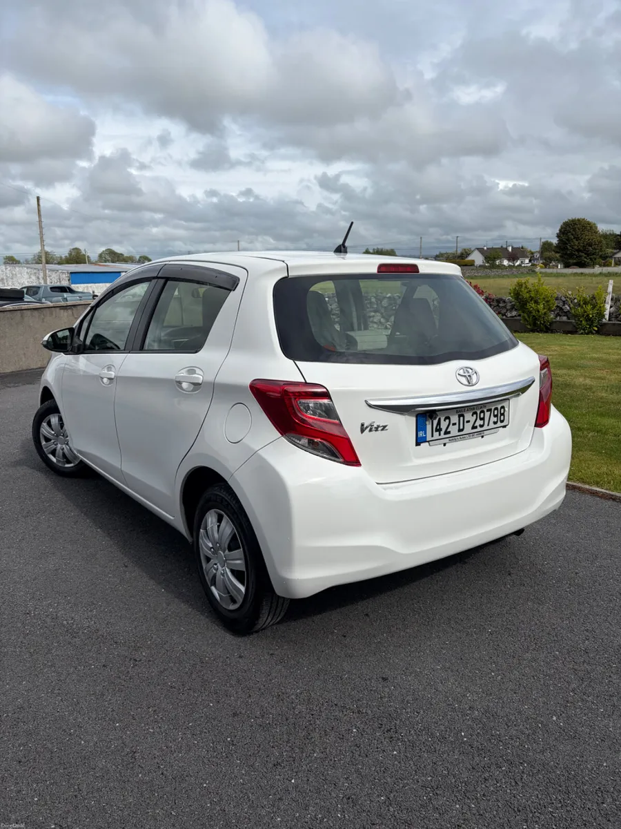 Toyota Vitz 2014 - Image 3