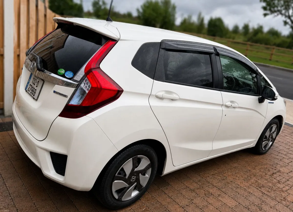 2013 Honda Fit Hybrid Auto | NCT 04/27 | Cruise Co - Image 3