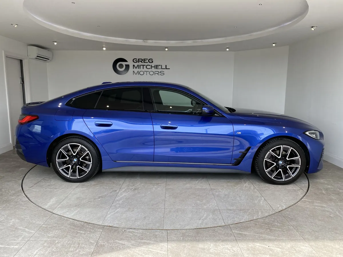 BMW 4-Series 2023 - Image 4