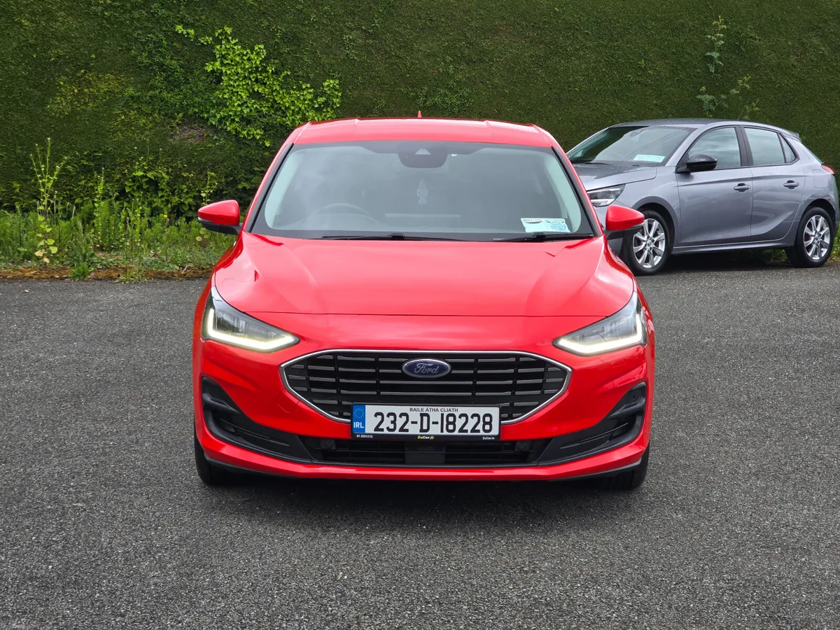 Ford Focus Titanium 2023 - Image 2