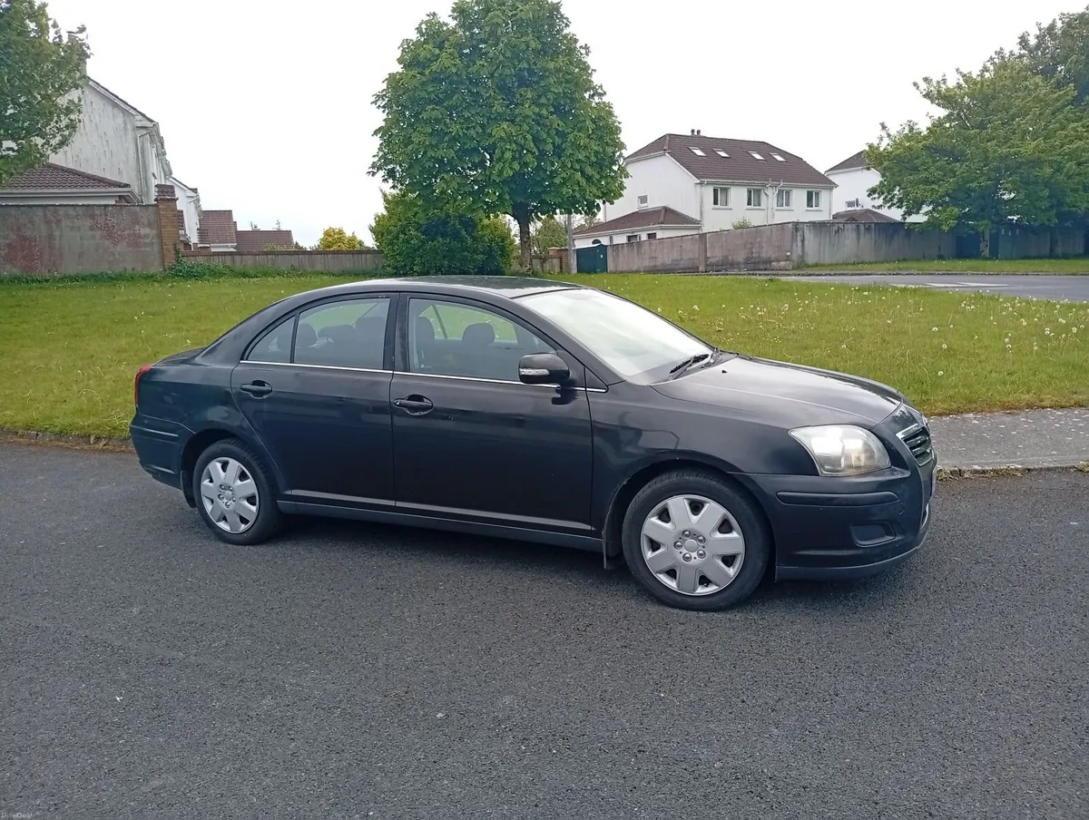 Toyota Avensis 2008 - Image 1