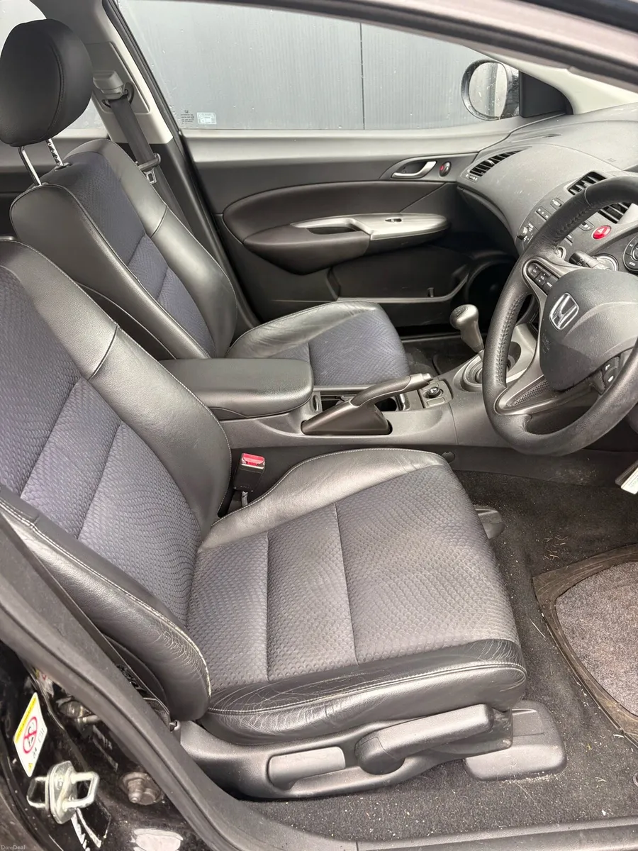 Honda civic 1.3 - Image 4