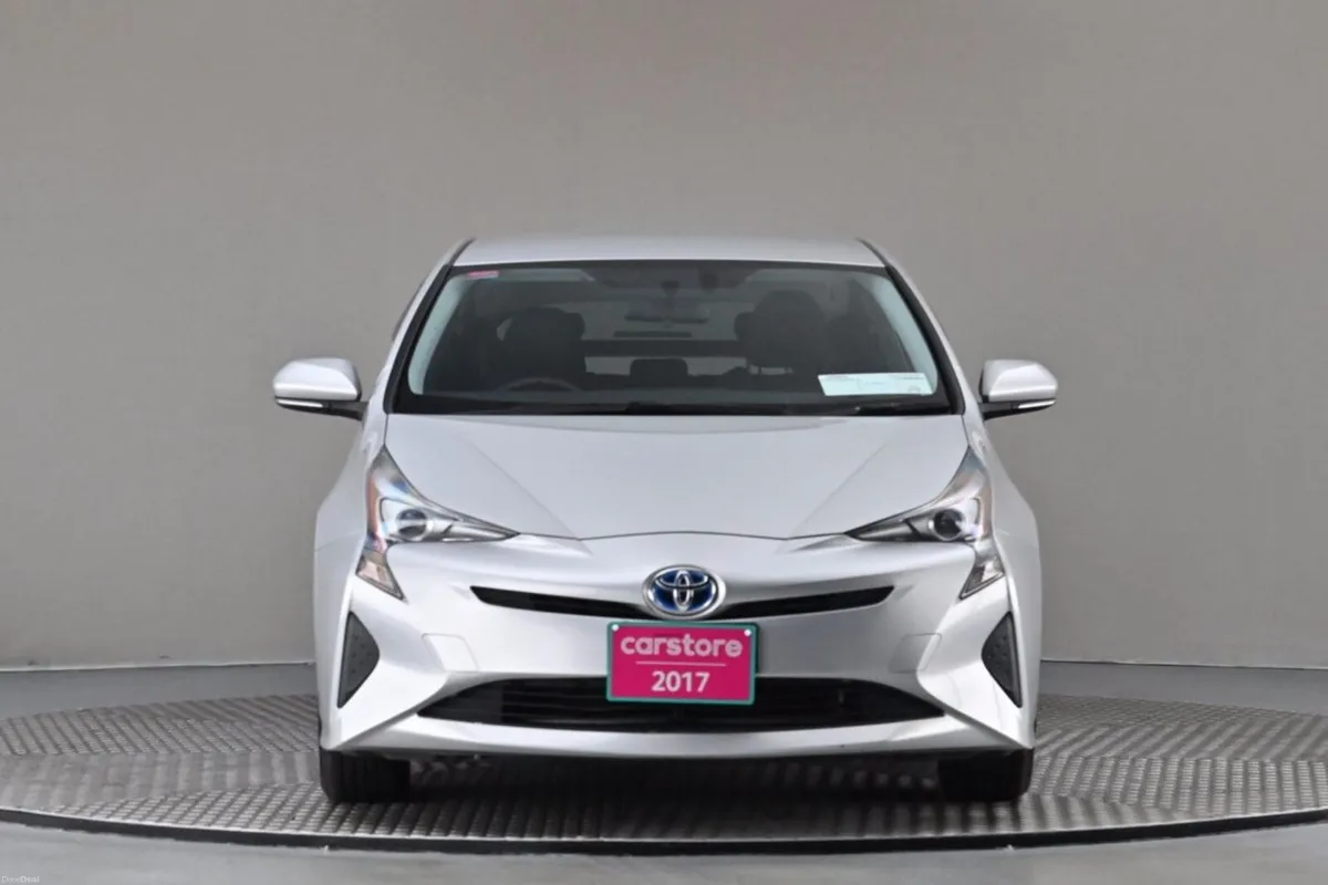 Toyota Prius 1.8 HYBRID **REVERSE CAM**ANDROID CAR - Image 2