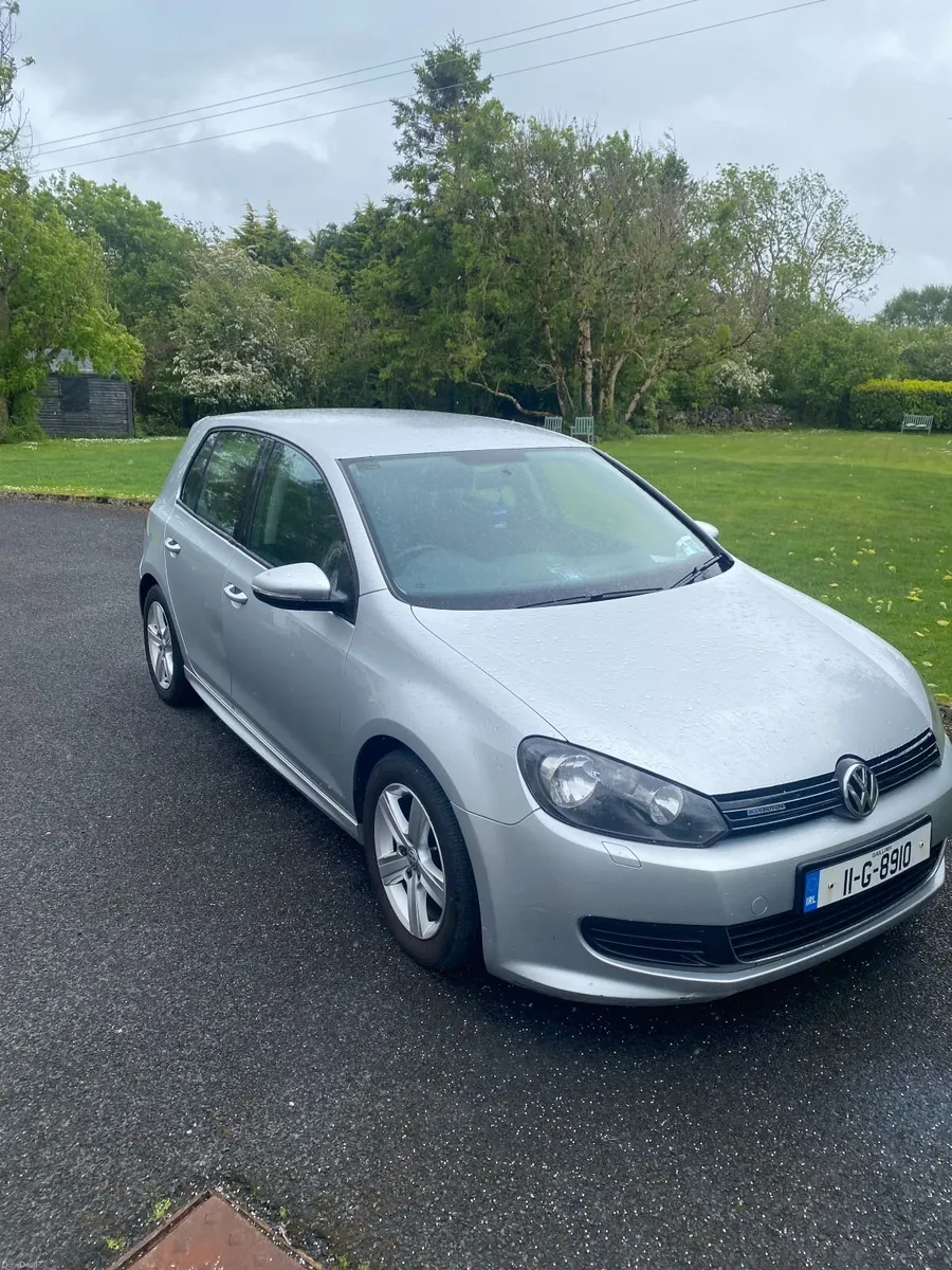 Volkswagen Golf 2011 - Image 1