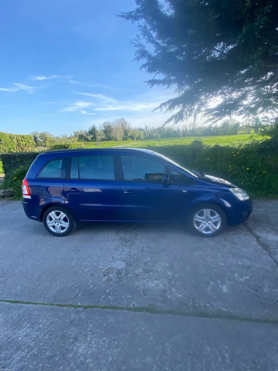 Vauxhall zafira exclusive CDti - Image 3