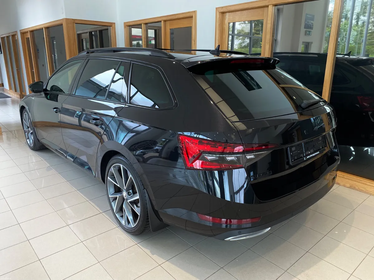 Skoda Superb 2024 Sportline 2.0TDI 150HP DSG - Image 4