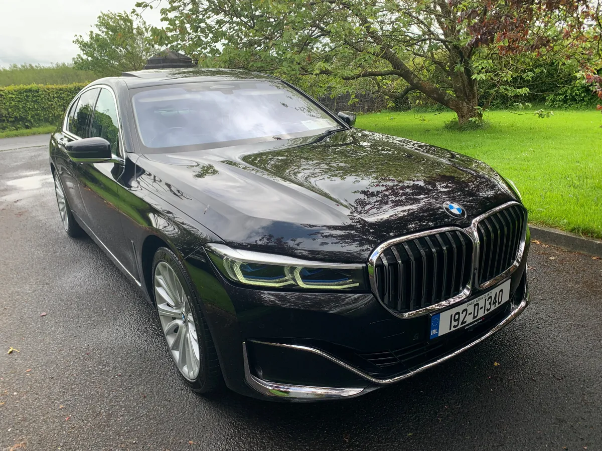 BMW 7-Series 2019 730d - Image 2
